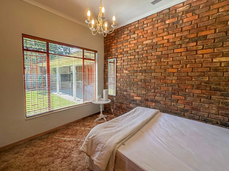 3 Bedroom Property for Sale in Meerhof North West